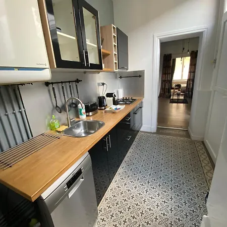 Appartement Hyper Centre Reims Le Gite Du Sorcier Exterior photo